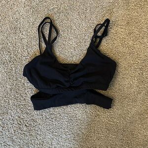 NVGTN sports bra